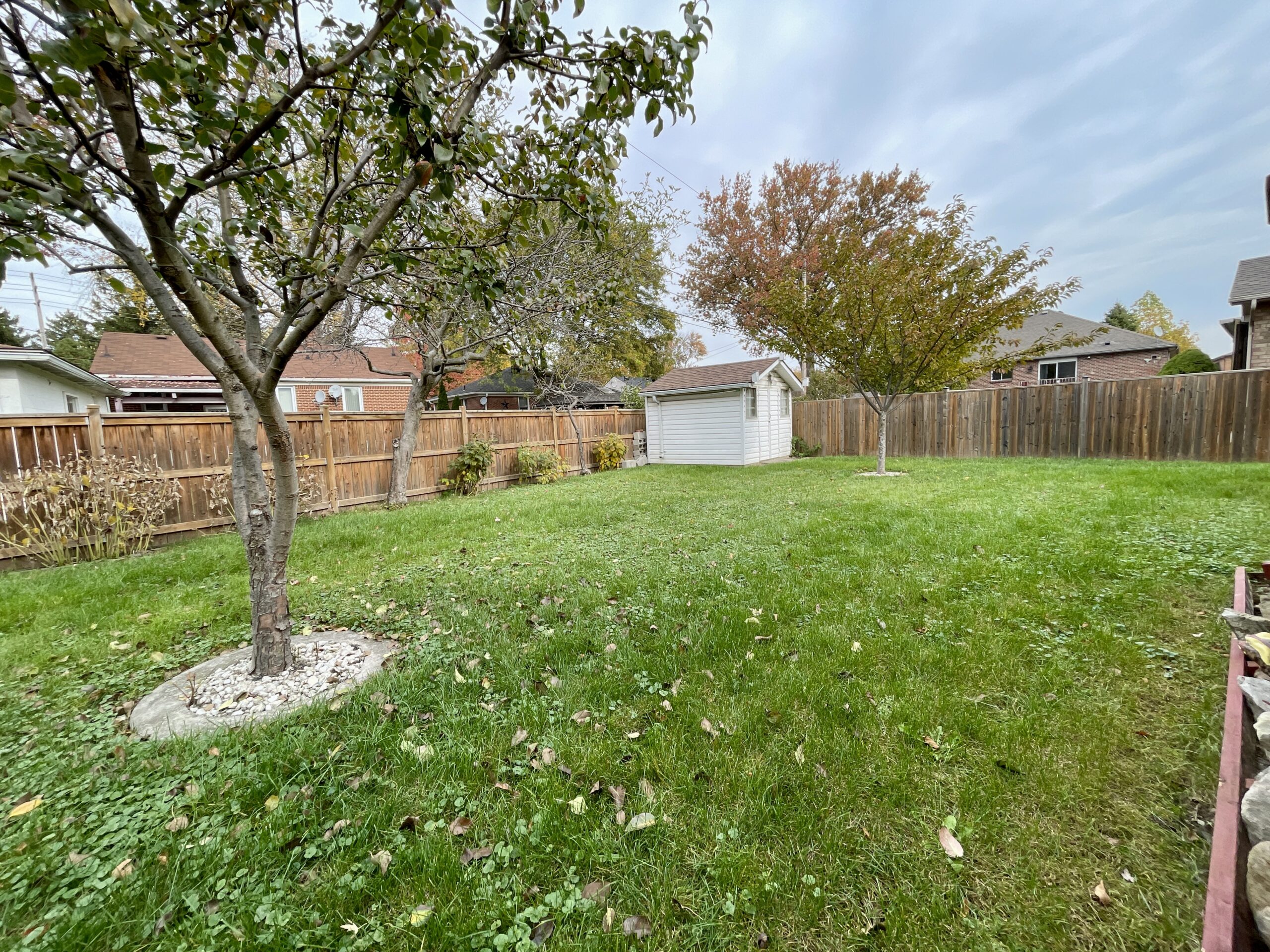 760 Radisson Court W., Windor ON - Image 32